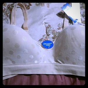 Ladies plus size comfort fit bra